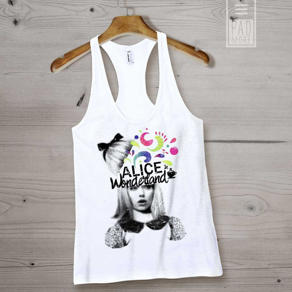 Alice Losses Her Head Tank Top